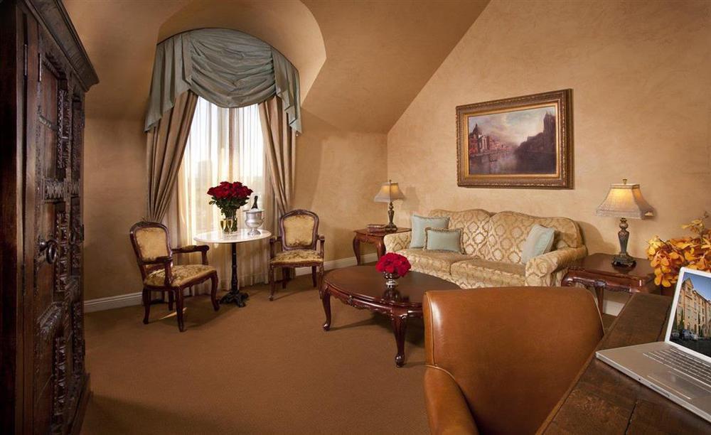 Ayres Hotel Manhattan Beach Hawthorne Ruang foto